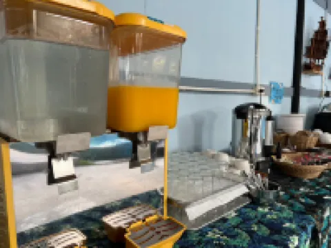 ดงทะเล หลีเป๊ะ บีช รีสอร์ต