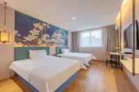 Magnolia Hotel (Taixing Huangqiao Ancient Town Dadao Dream City Branch)
