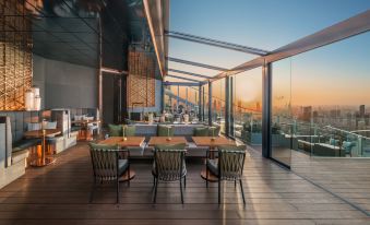 The Ritz-Carlton Shanghai, Pudong