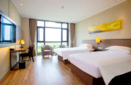 Homeinn Plus Hotel (Xi`an Xianyang International Airport T3 Terminal)