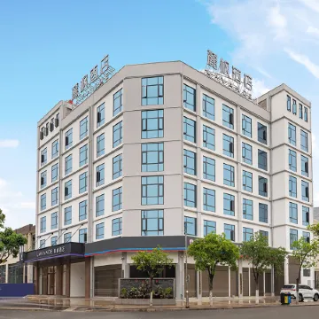 Lavande Hotel (Baoshan Wuzhou International Plaza)
