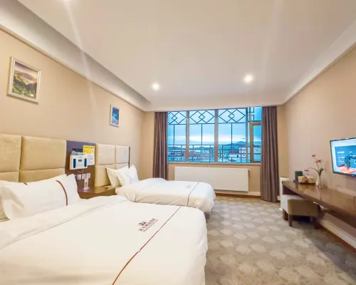 Crown Boutique Hotel Hotels in Sertar