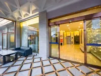 Crown Boutique Hotel Hotels in Sertar