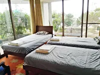 guesthouse惠 LUSCA熱海附近的飯店