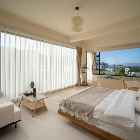 45° Yuankuang Hot Spring Homestay (Eryuan Niujie Branch)