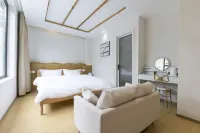 Xinduqiao Pusu Boutique Hotel