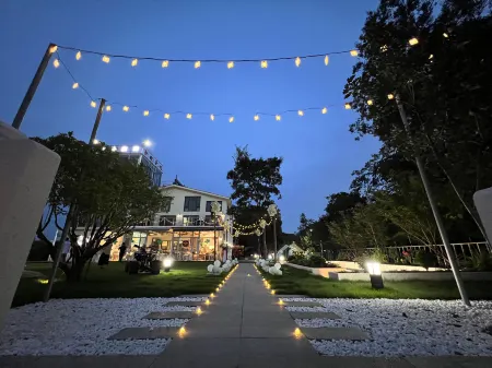 Mijing Homestay (Yinxinghu Amusement Park Sujia Lixiangcun Branch) Отели рядом с достопримечательностью «Datangjin Herb Valley»