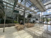 Lihuachuan Grand Hotel