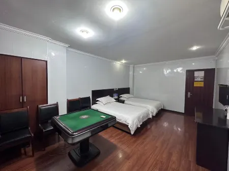 Pingyang Xingguang Hotel Отели рядом с достопримечательностью «Dongdong»