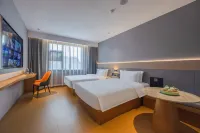 Homeinn Selected Hotel (Quzhou High-Speed Railway Station Wanda Plaza) - 3 stjerner
