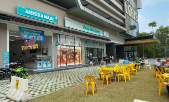 Kenwingston Skyloft Apartment Doorsteps to Brt Subang USJ