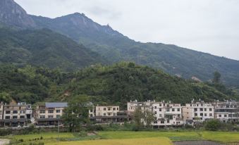 Yaxinju Modern simplicty Mountain View Intelligent Holiday Meisu (Wangxiangu Scenic Area Branch)