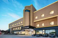 歡洋酒店（青島城陽高鐵站店） 鄰近青島市城陽區城陽街道城陽村社區雙擁博物館的酒店