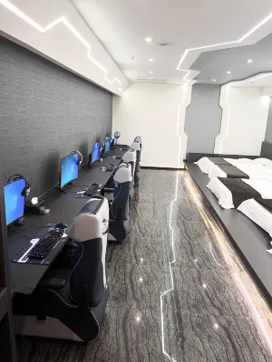Borrman Hotel (Xuancheng  RT-MART Plaza)