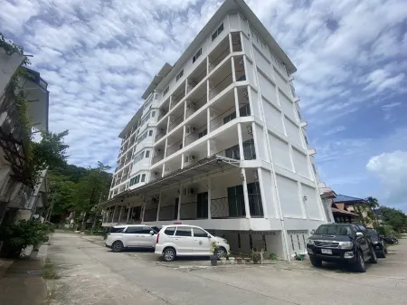 Kata Place Hotel