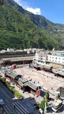 Jiahe Apartment Hotel a Luding