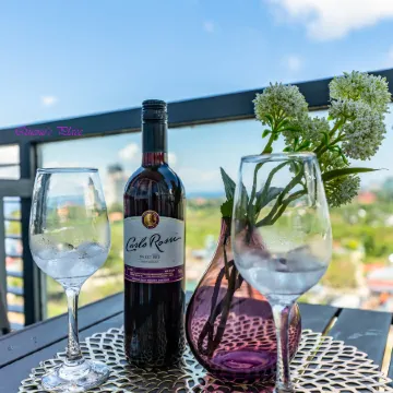 Ocean Suites at One Pacific Residence - Mactan Newtown