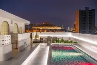 Xiamen Jiye Yishu Hotel (Xiamen North Railway Station Jimei Avenue Subway Station) 샤먼/하문 공과대학-지메이/지미 캠퍼스 주변 호텔