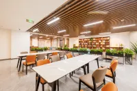 Yiman Hotel (Yangzhou High-tech Zone University Town)