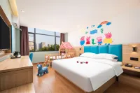 Jichu Hotel Hotels in Honghu