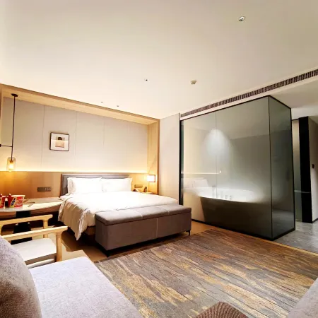 Luonan Jiahong Hotel