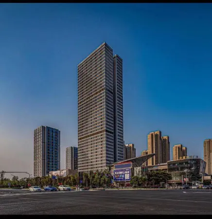 H Hotel (Nantong Central Business District) Отели рядом с достопримечательностью «Jiangsu College of Engineering and Technology»