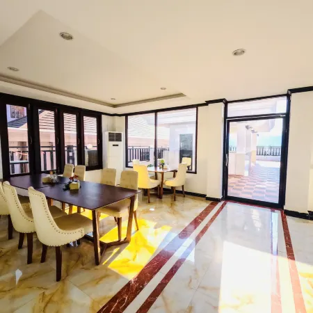 Consiana Vang Vieng Hotel Отели рядом с достопримечательностью «Храм Kang»