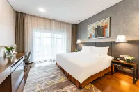 Modena Wuhan Zhuankou Fraser Suites Hotels in Wuhan