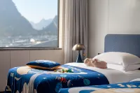 Fantasy Riverside Suite Hotel (Yangshuo West Street Lijiang Branch)