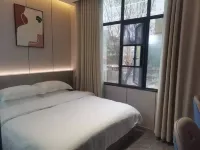 Kaijiang New Century Business Hotel