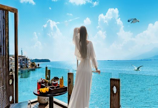 大理懒人吾舍270度海景私汤轻奢酒店外景图