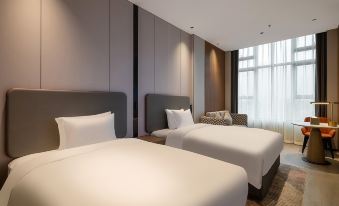 Holiday Inn Express  Chongqing Nanbin Road