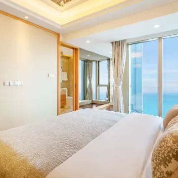 悦禾海景藝術酒店（大連東港威尼斯水城店） 鄰近东海的酒店