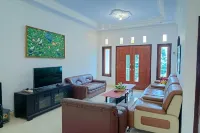 Rizky Bromo Homestay Hotels near Ladang View Bromo
