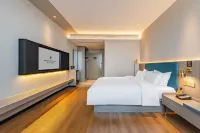 Lichen Jundun Hotel (Jinan West Railway Station International Convention and Exhibition Center) Hotels near Shandong Management University (Changqing Campus)