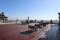 Yantai Lantian Hotel (Fisherman's Wharf Scenic) Hotel di Yantai