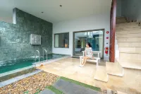 NCHANTRA BEACHFRONT RESORT 코 시레이 호텔