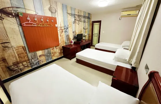 華驛酒店（保定定州清風北街大世界店）