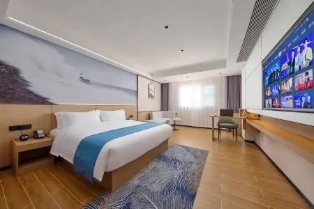 Pearl Hotel (Zhuhai Gongbei Port Couples Middle Road Branch)