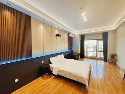 Whale Art Hotel