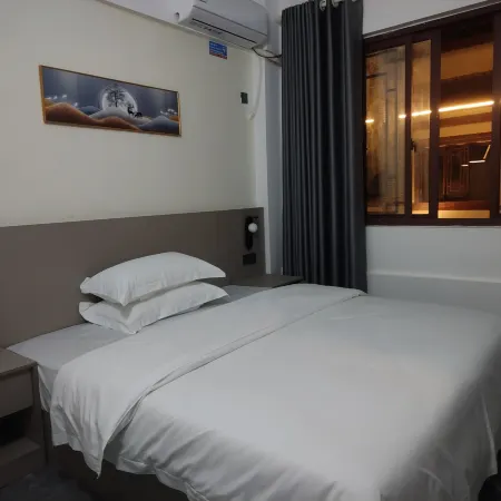 Luchuan Lifang Inn