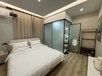Lijianrugu Audio-visual Homestay (Duoerma Shidai Square)