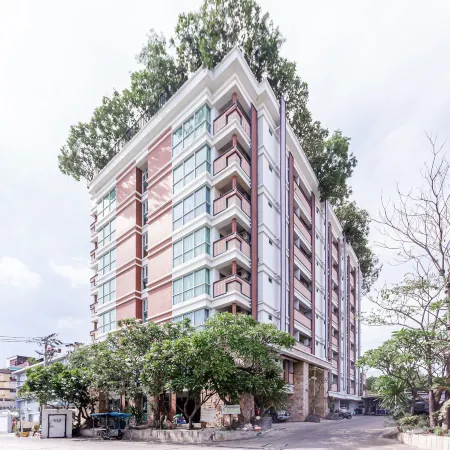 Latin Garden Hotel Отели рядом с достопримечательностью «Старый город»