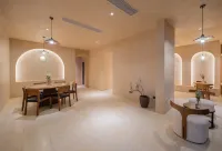 Zhenyuan Jijian Villa Private Hot Spring B&B Hotel di Zhenyuan