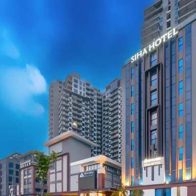 Siha Hotel & Casino Hotels near Kompongsom B-P Church