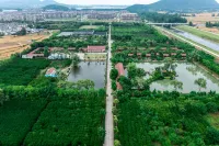 Nanjing Jinniu Lake Sunshine Farm Hotel berhampiran North Hengshan Village