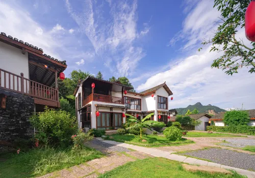 Zhangjiajie Ldyllic Pondside Timber Lodge Featured Photos