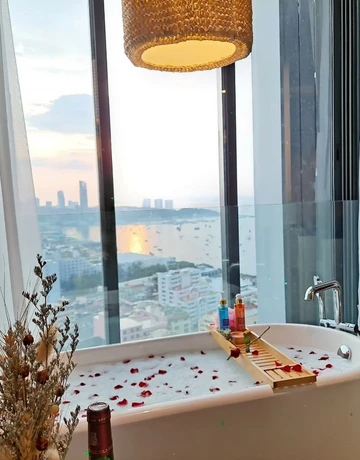 รูปภาพของEdge Central Pattaya