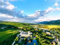 Yili Black Bee Manor Eco Hotel