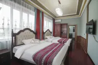 Yining Gonghua Homestay (Kazanqi Folk-custom Tourism Area)